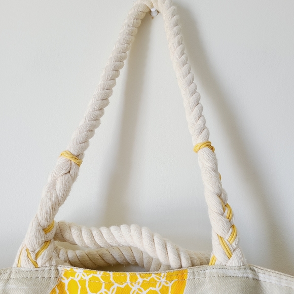 Paul Brent Gone to the Beach canvas bag w/ thick rope straps and zipper closure - Picture 4 of 12